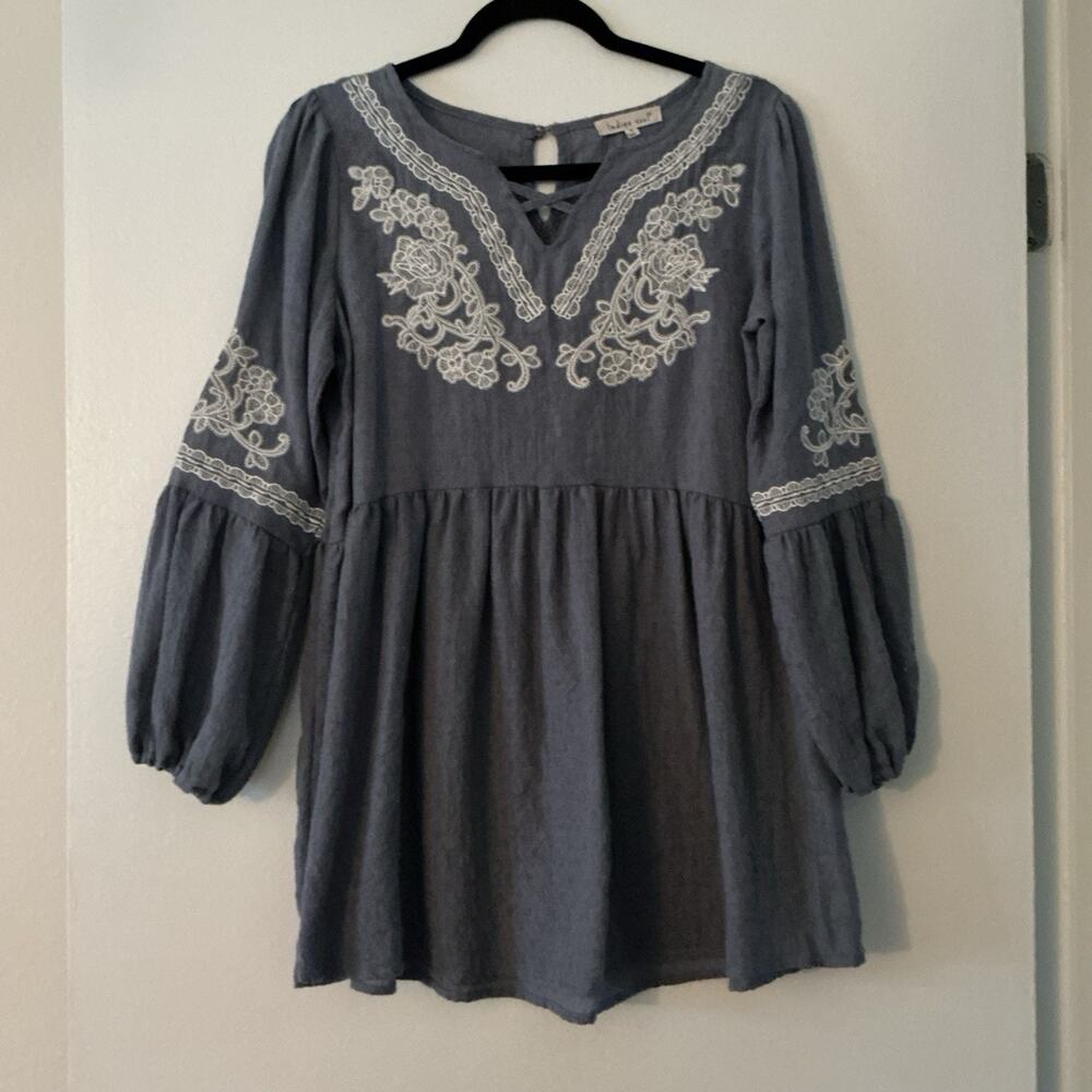 Indigo Soul Small Top Blouse Beachy Chambray Balloon Sleeve Peasant Embellished